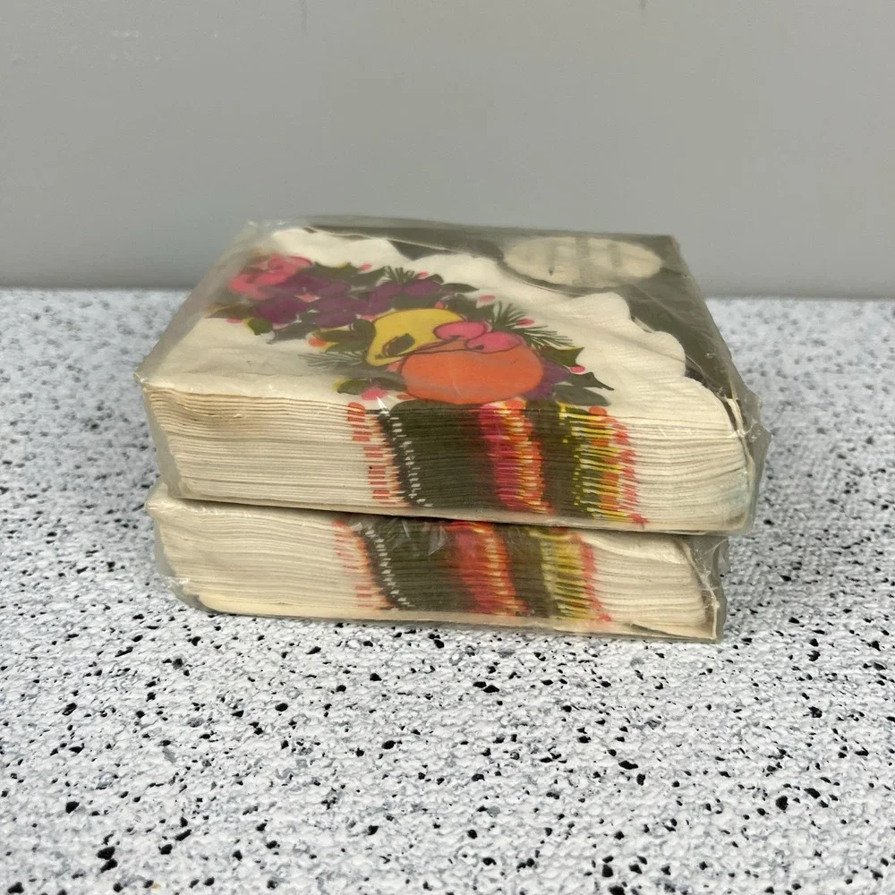 Hallmark Vintage Deadstock Round Paper Napkins Fruit Print 9.5